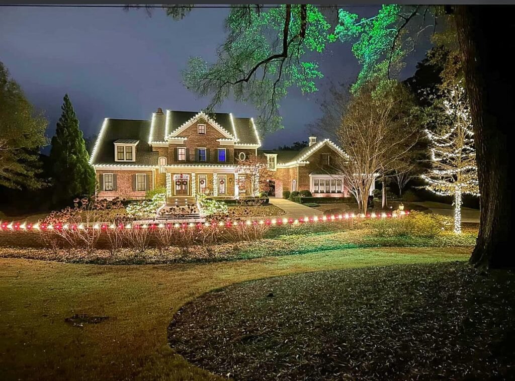 Atlanta GA Christmas Light Installation Near Me
