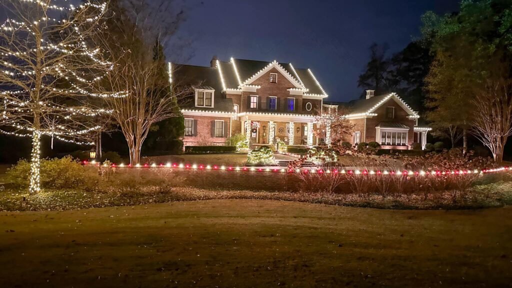 Calhoun GA Christmas Light Installation Near Me